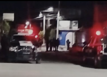 Dejan una cabeza cercenada de mujer en calles de Fresnillo